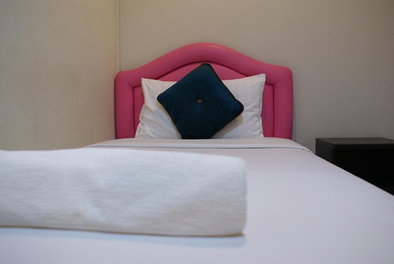 Economy Twin Room